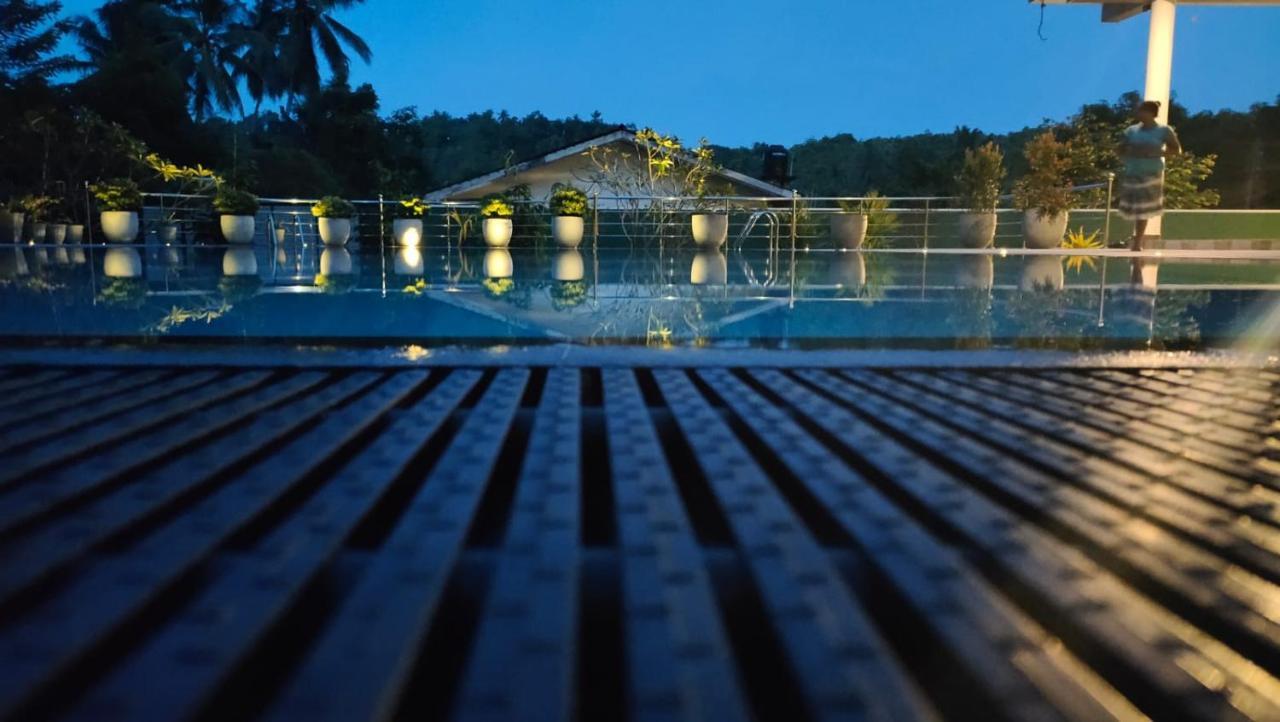 Paradise Hilltop Villa & Apartment ガル エクステリア 写真