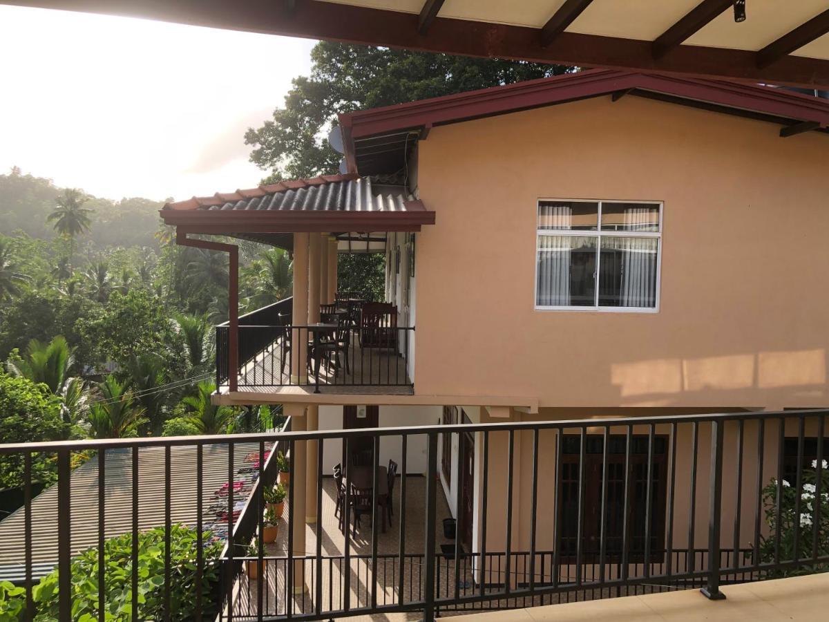 Paradise Hilltop Villa & Apartment ガル エクステリア 写真